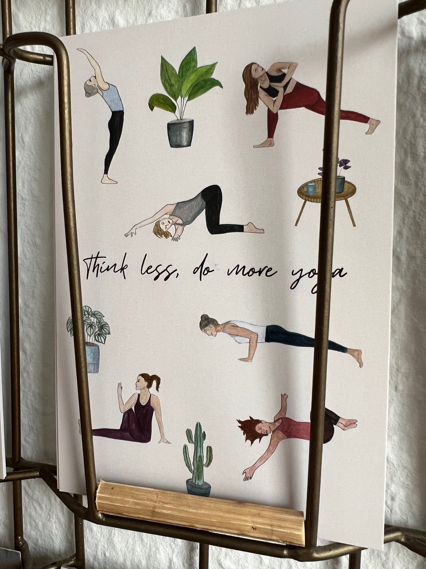 Think less, do more Yoga - Postkarte